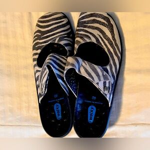 Wolky slip on - women’s